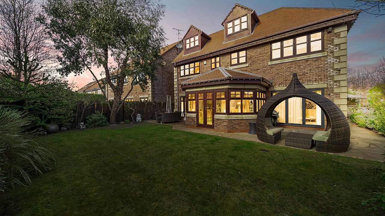 Day to Dusk Conversion sample